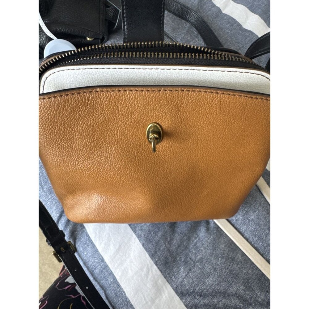 Fossil Lana Crossbody Black Tan With Turn Lock Multiple Compartments Adjustable - Picture 7 of 8